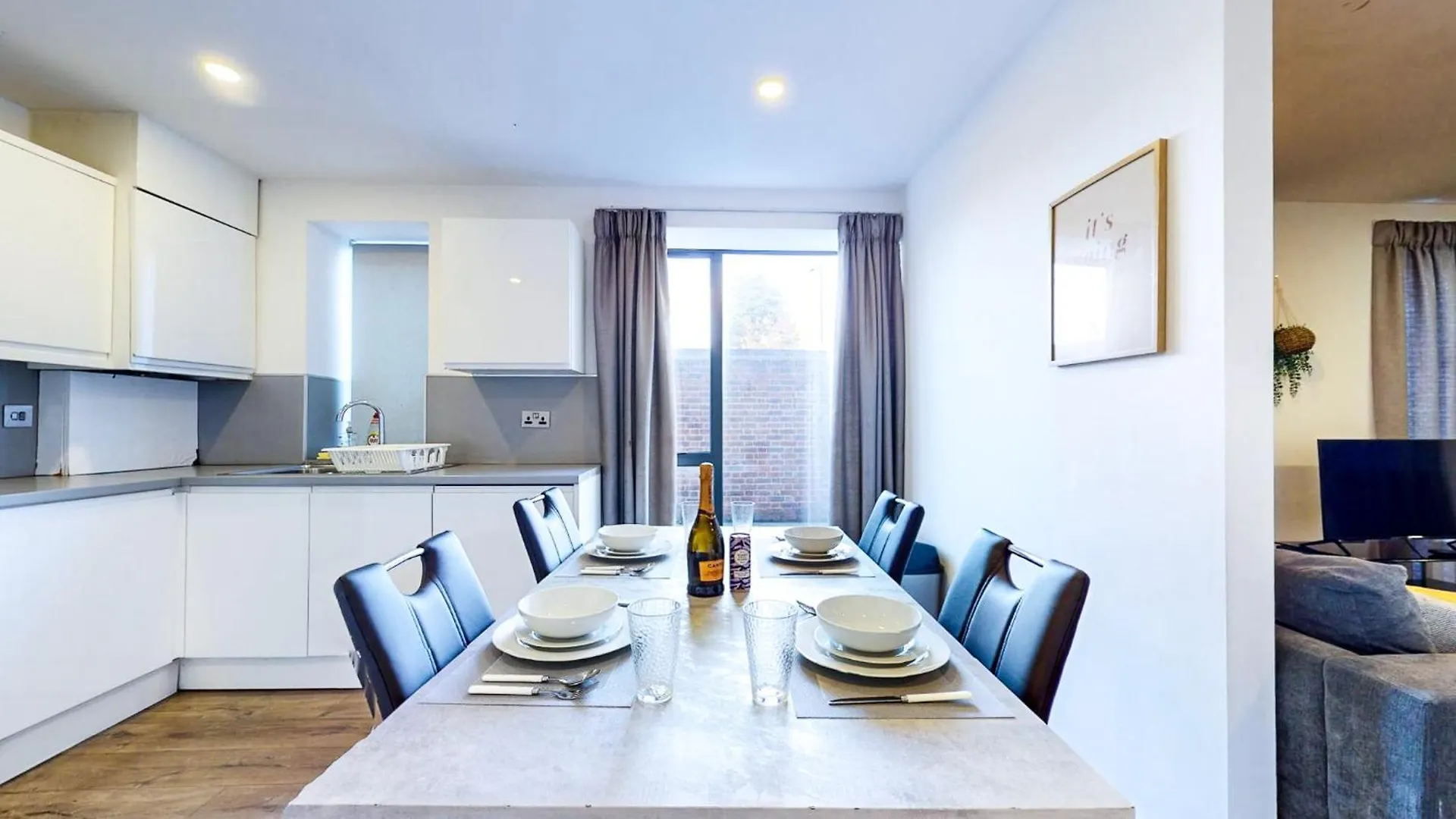 Apartment Spacious 8-Person House Near Excel Free Parking London United Kingdom