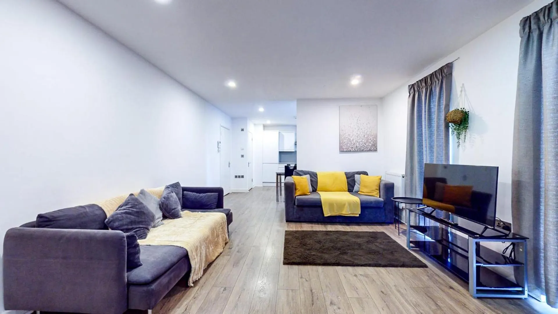 Spacious 8-Person House Near Excel Free Parking London 0*,  United Kingdom